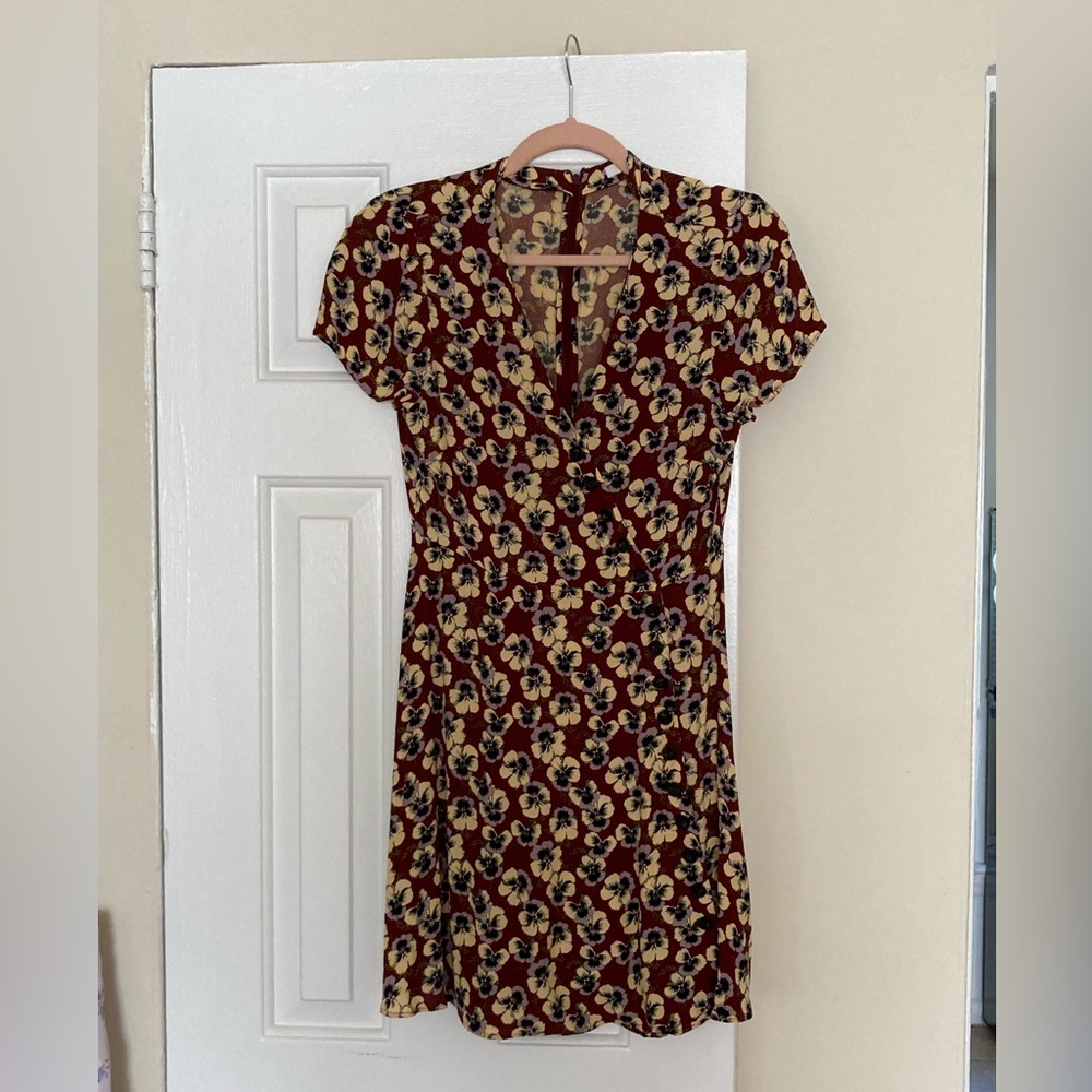 Madewell Floral Button-front Mini Dress, size 4 - very unique pattern!